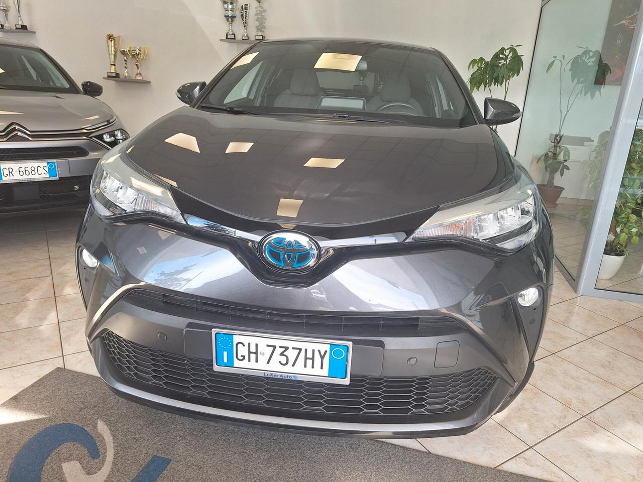 Toyota C-HR 1.8 Hybrid E-CVT Trend