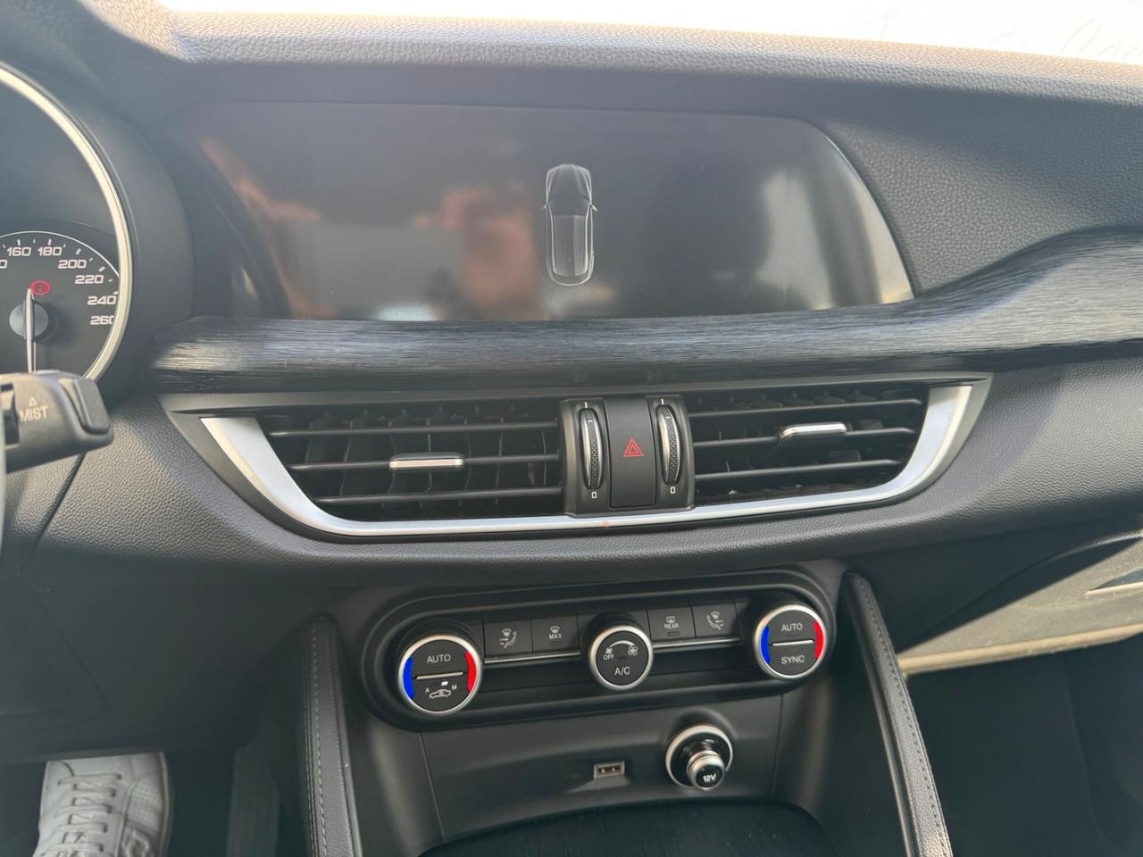 Alfa Romeo Stelvio 2.2 Turbodiesel 190 CV AT8 F1 Q4 Business Navi Port.El.