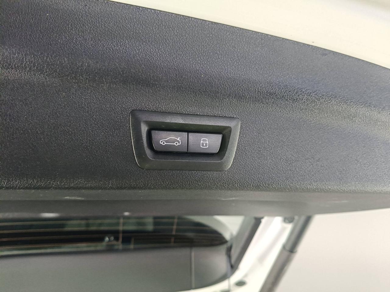 BMW X1 U11 - iX1 edrive 20 X-Line