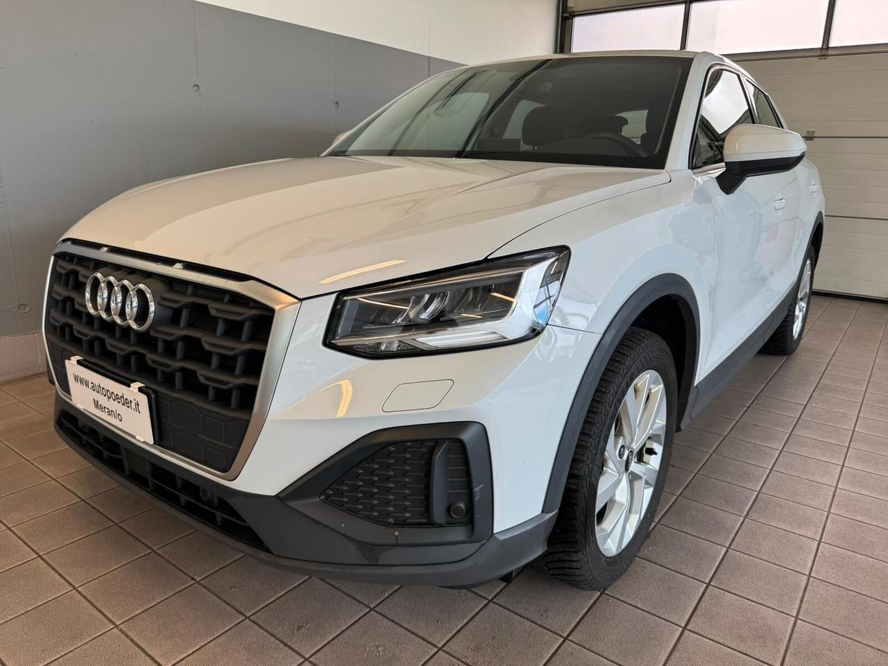 Audi Q2 30 TFSI Business