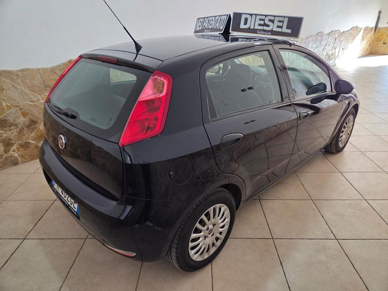 Fiat Punto 1.3 MJT II S&S 95 CV 5 porte Street