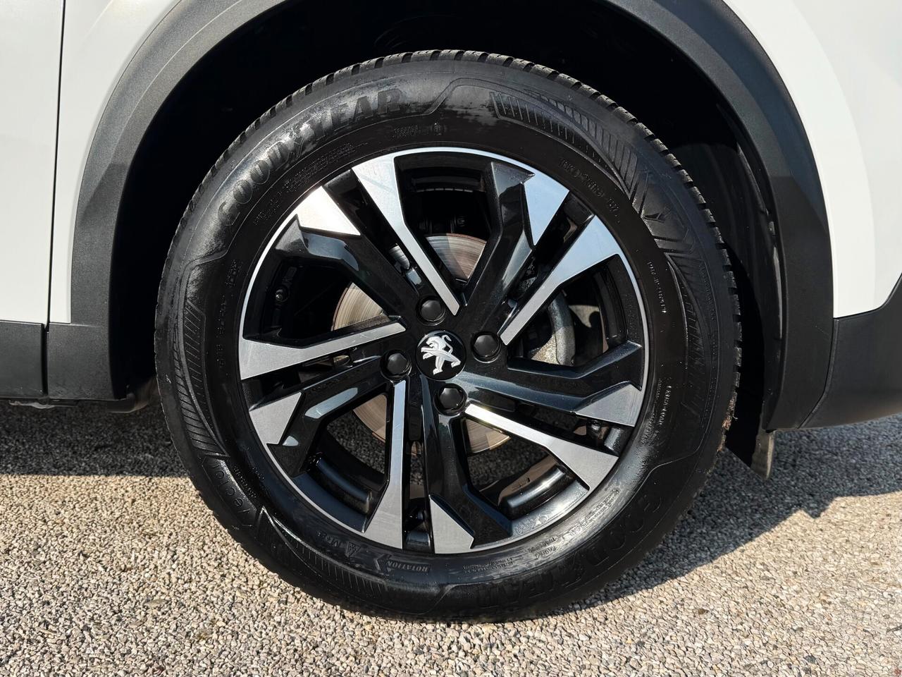 Peugeot 2008 1.5 110cv Allure Pack | PREZZO PROMO