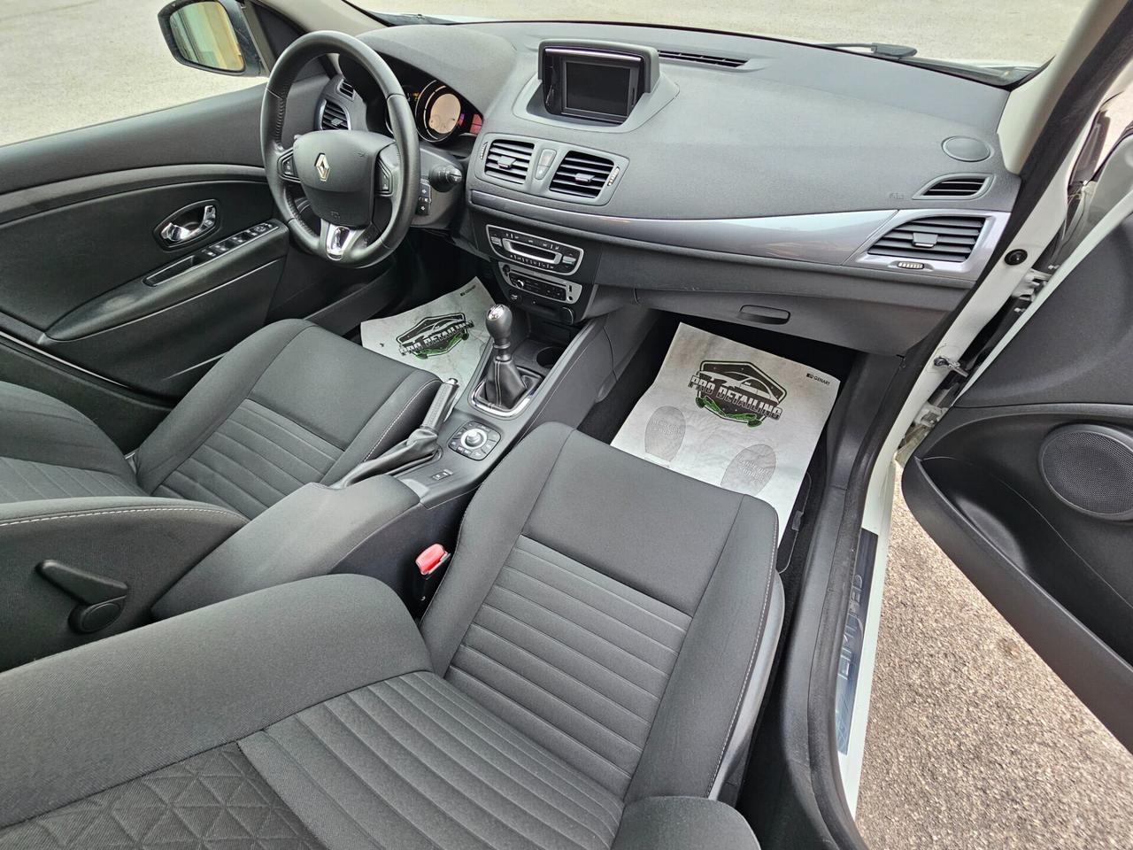 Renault Megane 1.5 dCi 110CV SporTour Limited