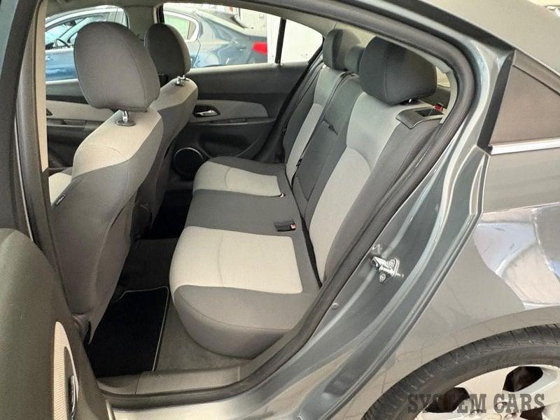Chevrolet Cruze AUTO PER COMMERCIANTI - Cruze 2.0 Diesel 150CV 4 porte LT