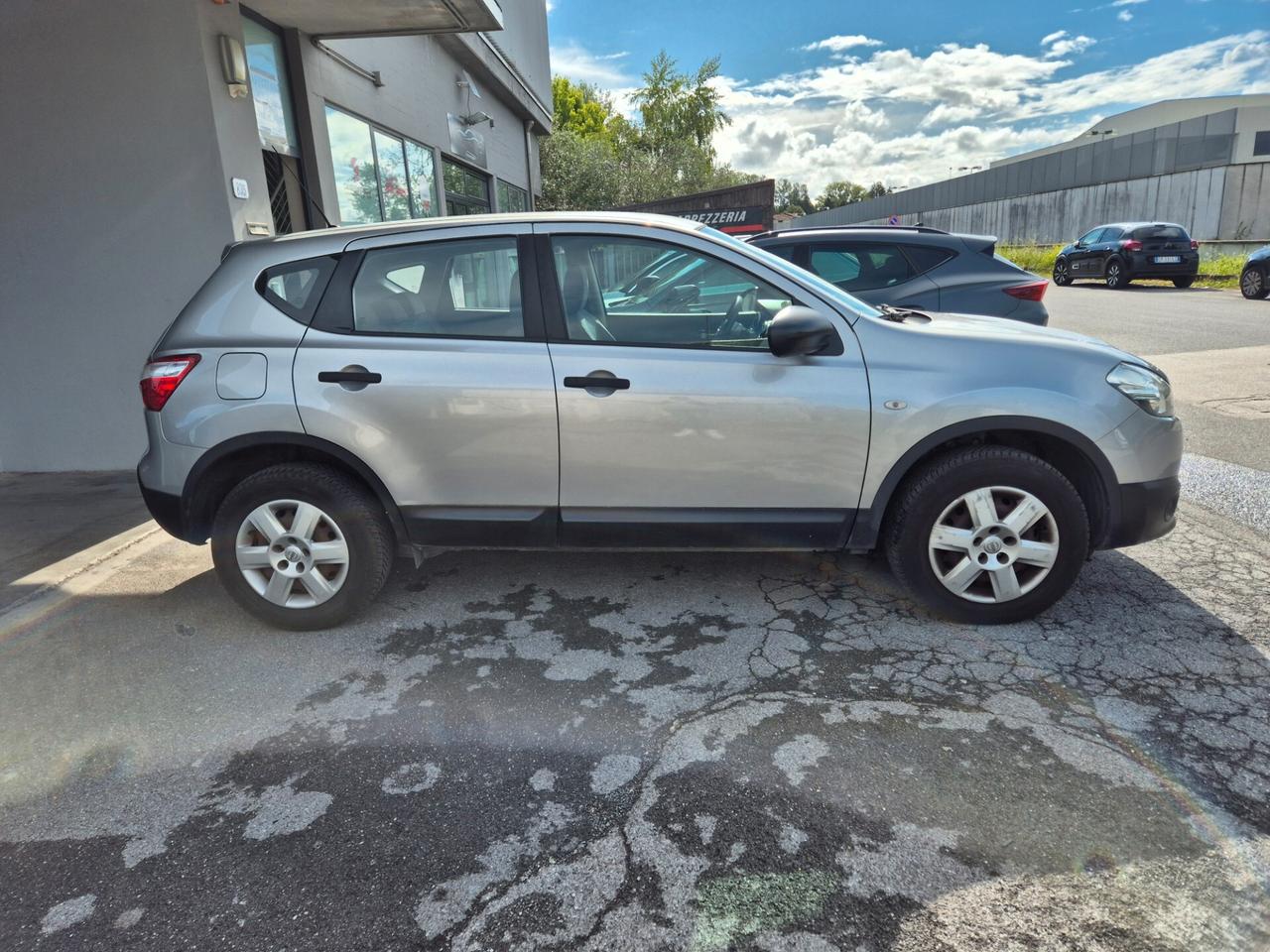 Nissan Qashqai 1.5 dCi DPF Visia 85000KM!!!!!!!