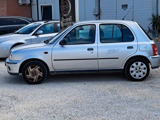 Nissan Micra 1.0 16V 5 P.