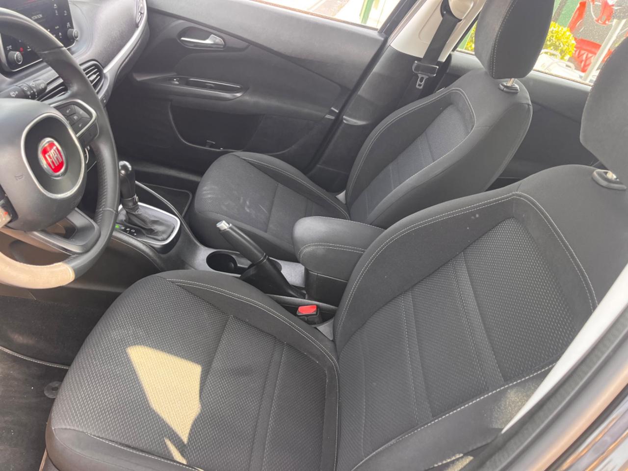 Fiat Tipo 1.6 Mjt S&S 5 porte Easy