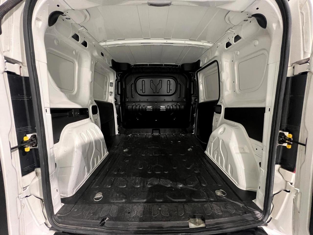 Fiat Doblò 1.3 MJT PC-TN Cargo Lamierato SX