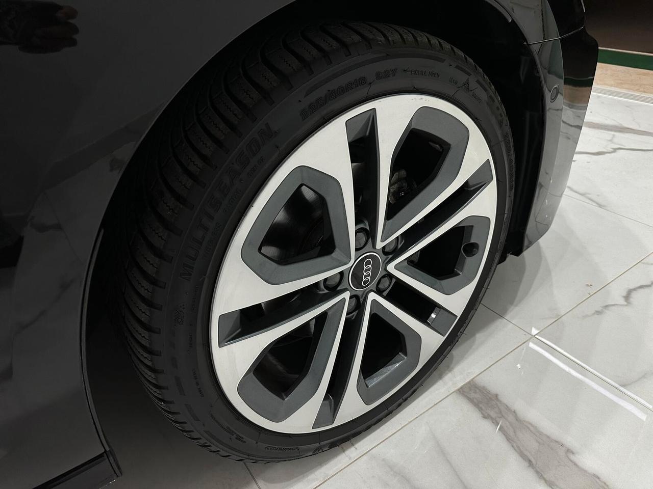 Audi A3 SPB 35 TDI S tronic line edition