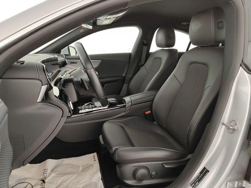 Mercedes-Benz CLA Coupé CLA 180 d Automatic Sport