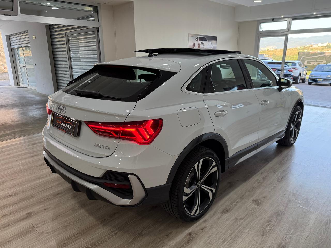 Audi Q3 35 TDI quattro S tronic line edition Tetto Apribile NUOVA DA IMMATRICOLARE