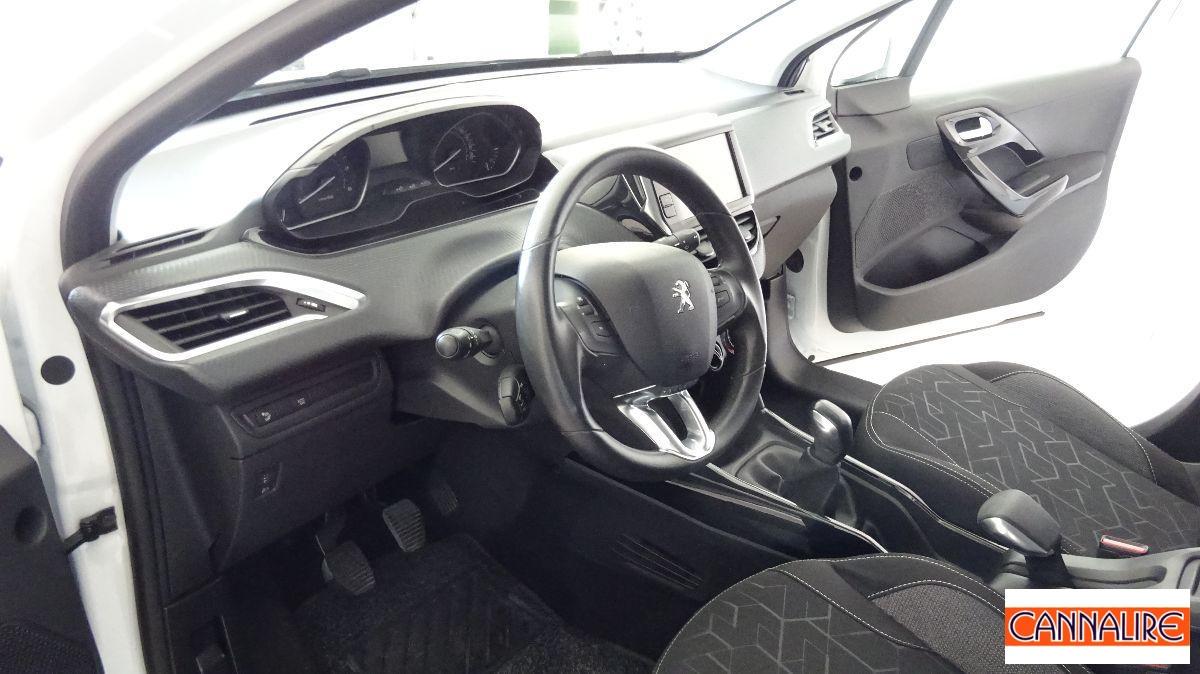PEUGEOT - 2008 - PureTech 82 S&S Signature