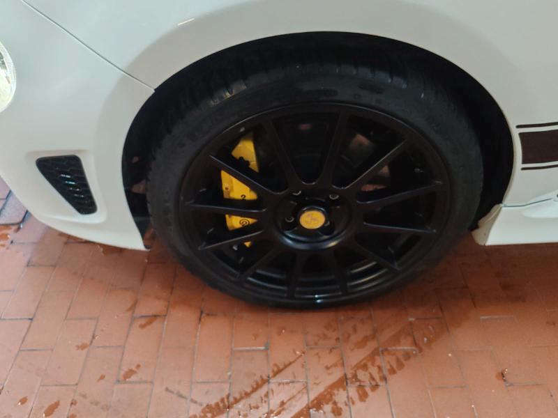 Abarth 595 1.4 t-jet Competizione 180cv