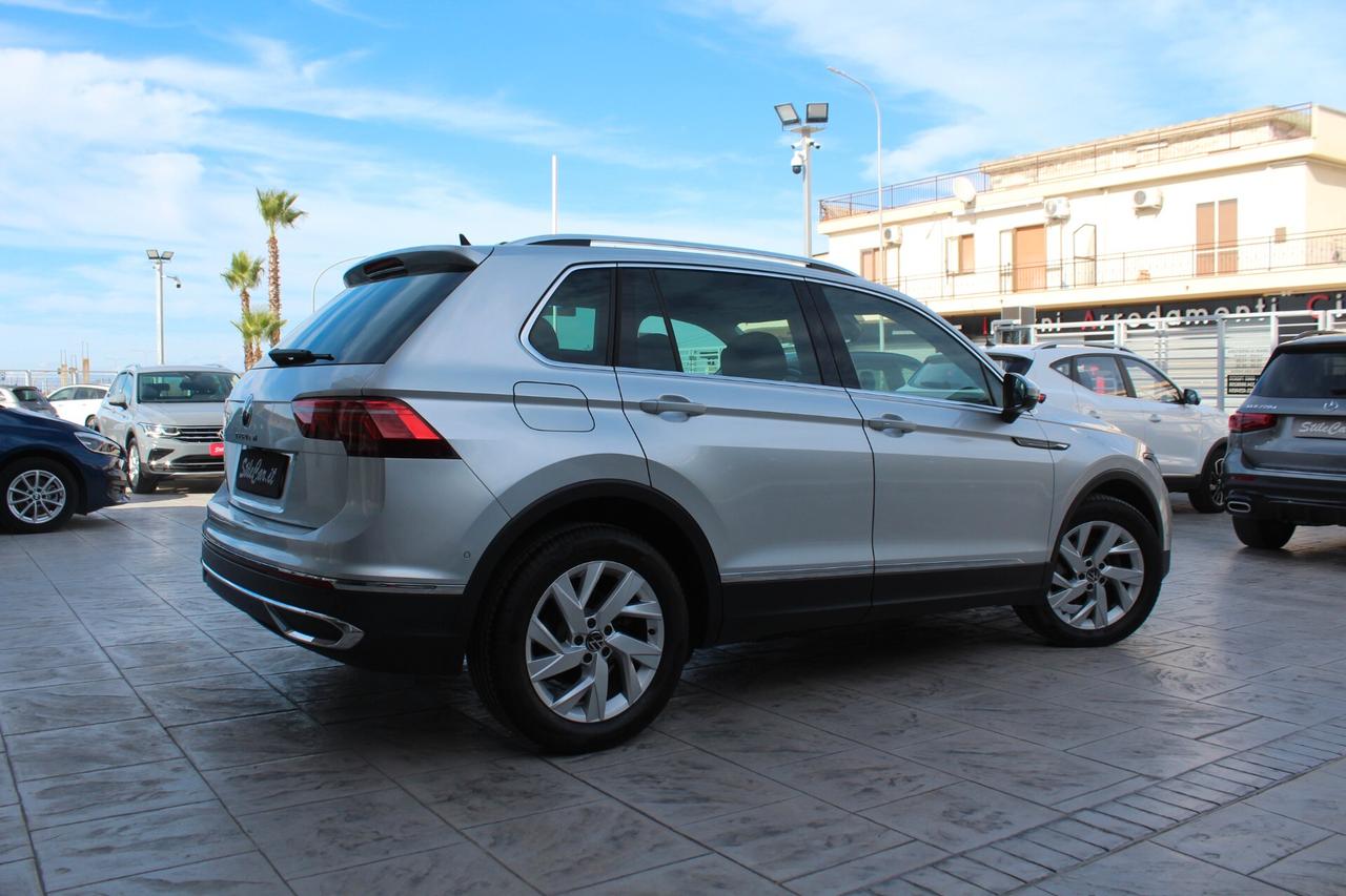 Volkswagen Tiguan 2.0 TDI 150 CV SCR DSG Elegance