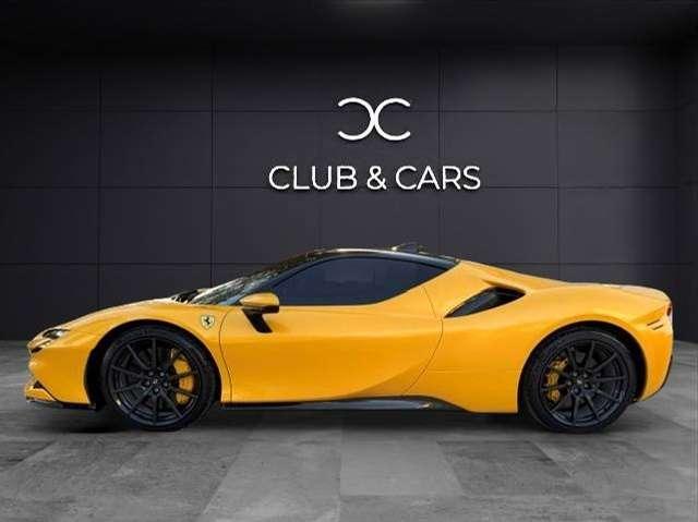 Ferrari SF90 Stradale SF90 Stradale 4.0 Bicolore Extra Campionario/Cerchi Carbonio/Atelier Ferrari/Lift/JBL/Colori Special