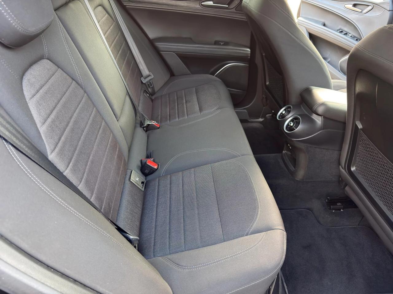 Alfa Romeo Stelvio 2.2 Turbodiesel 210 CV AT8 Q4 Business