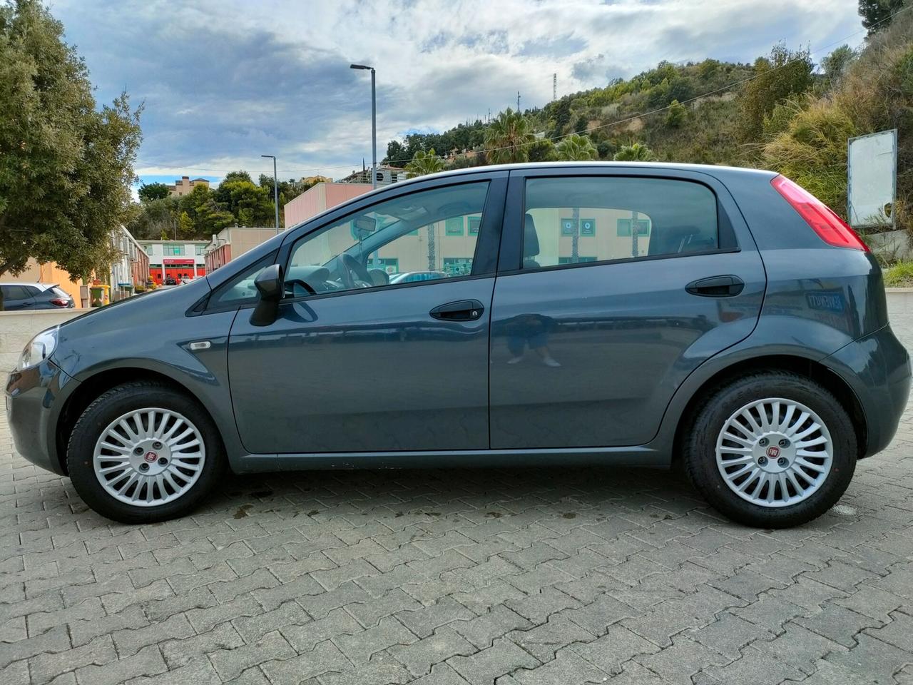 Fiat Punto 1.3mtj OK NEOPATENTATI