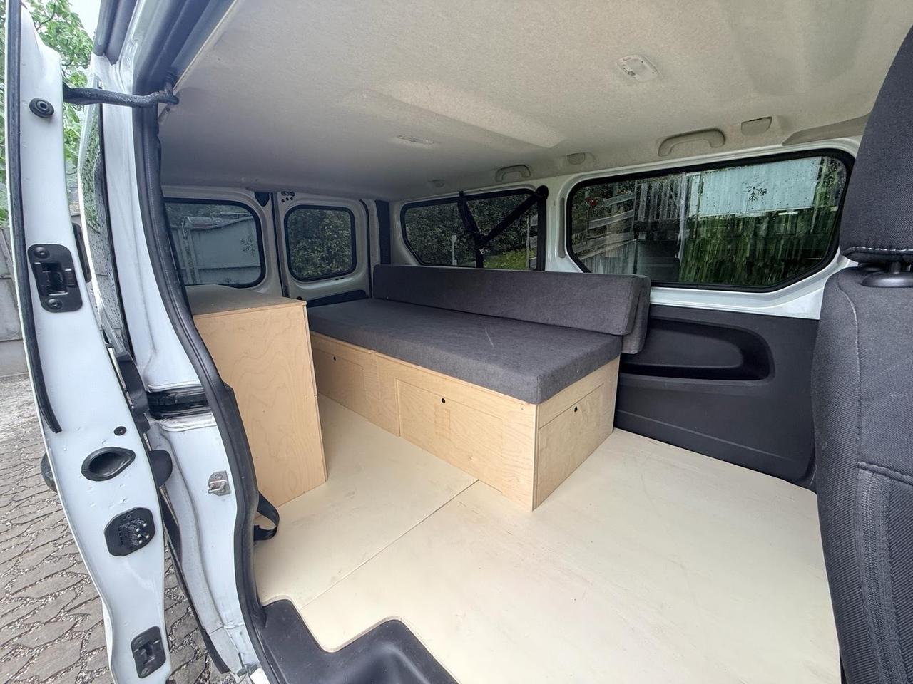 Opel Vivaro 27 1.6 CDTI PC-TN Combi