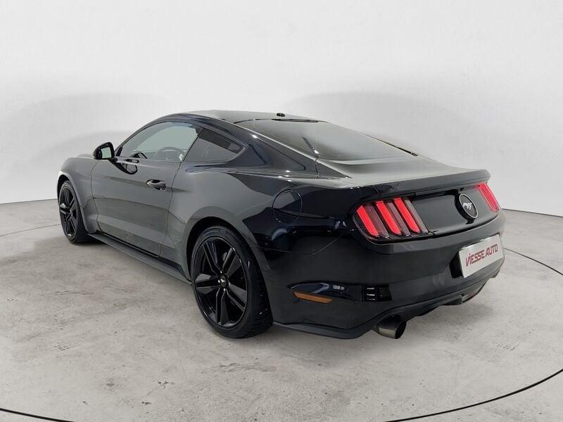 Ford Mustang Fastback 2.3 Ecoboost