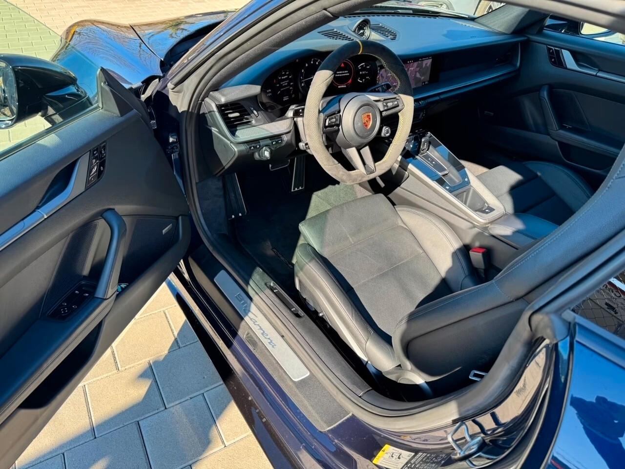 Porsche 992 Carrera GT3 Kit Carbonio