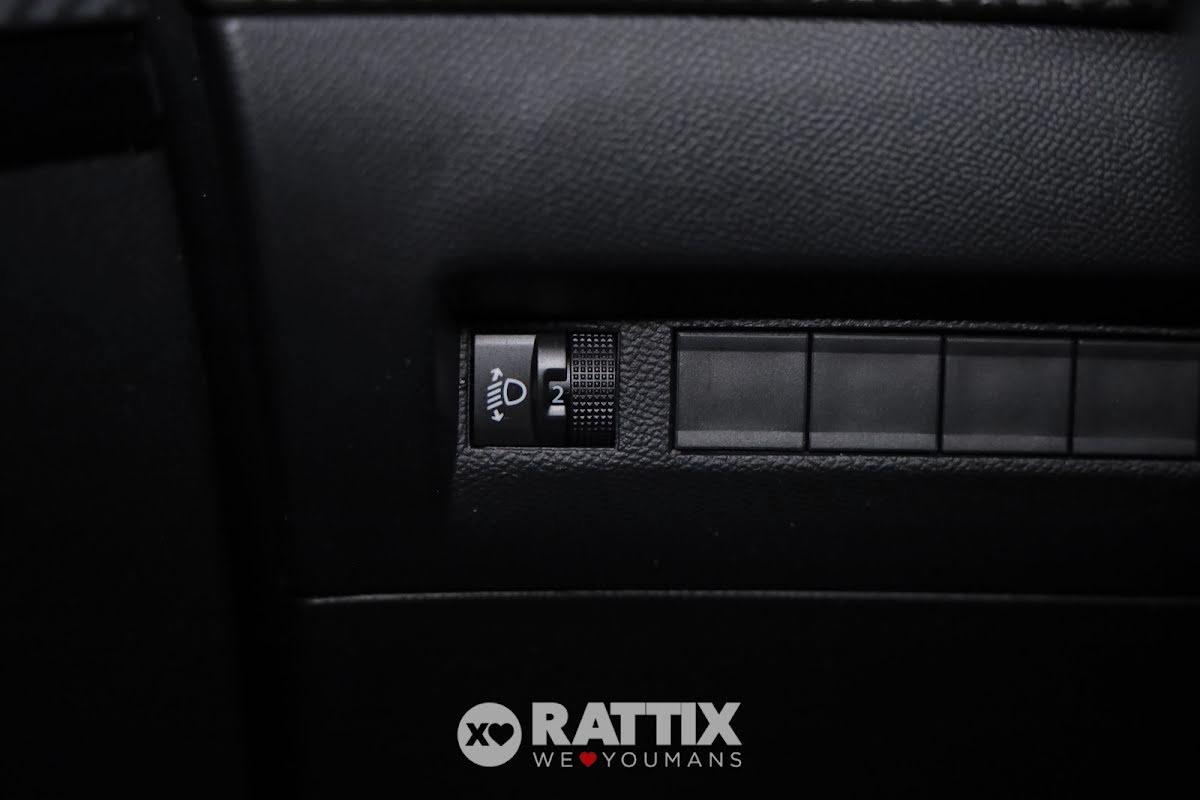 Peugeot 208 1.2 hybrid Allure e-dcs 6