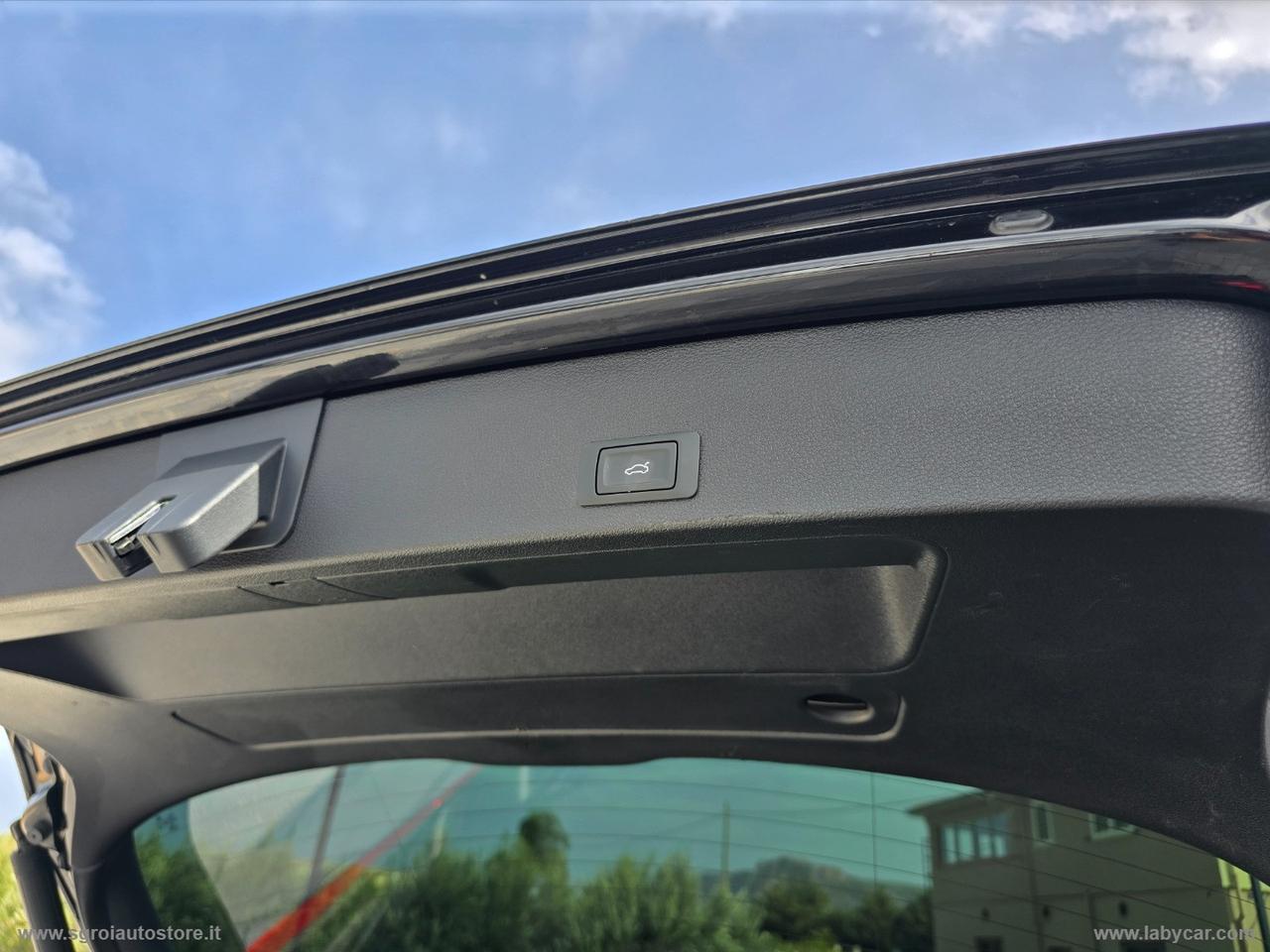 AUDI Q2 30 TDI S tronic