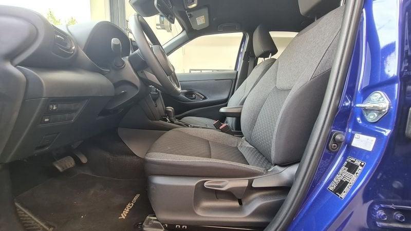 Toyota Yaris Cross 1.5 Hybrid 5p. E-CVT AWD-i Trend