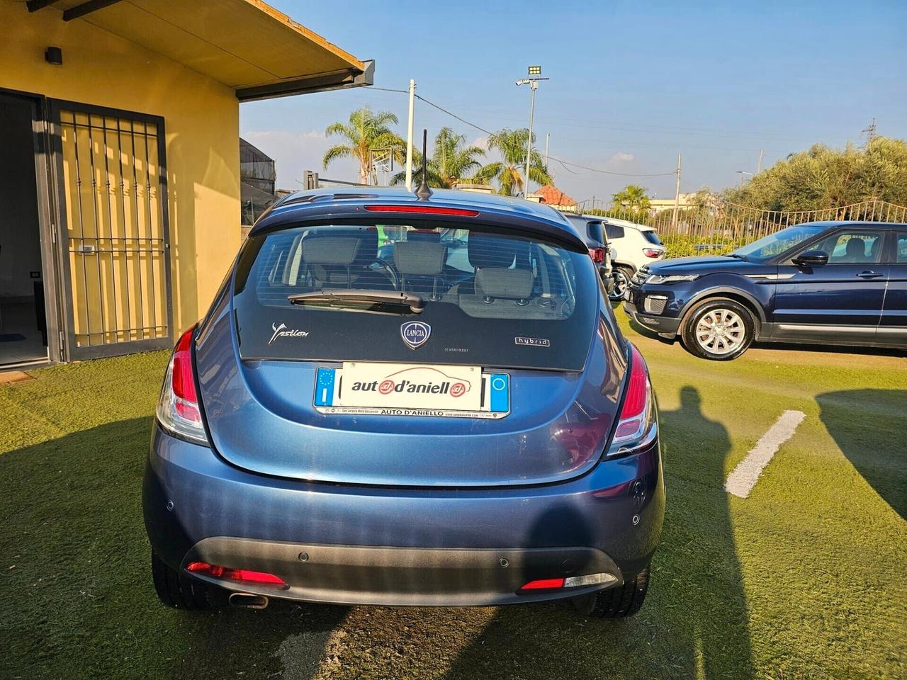 Lancia Ypsilon 1.0 FireFly 5 porte S&S Hybrid Platino