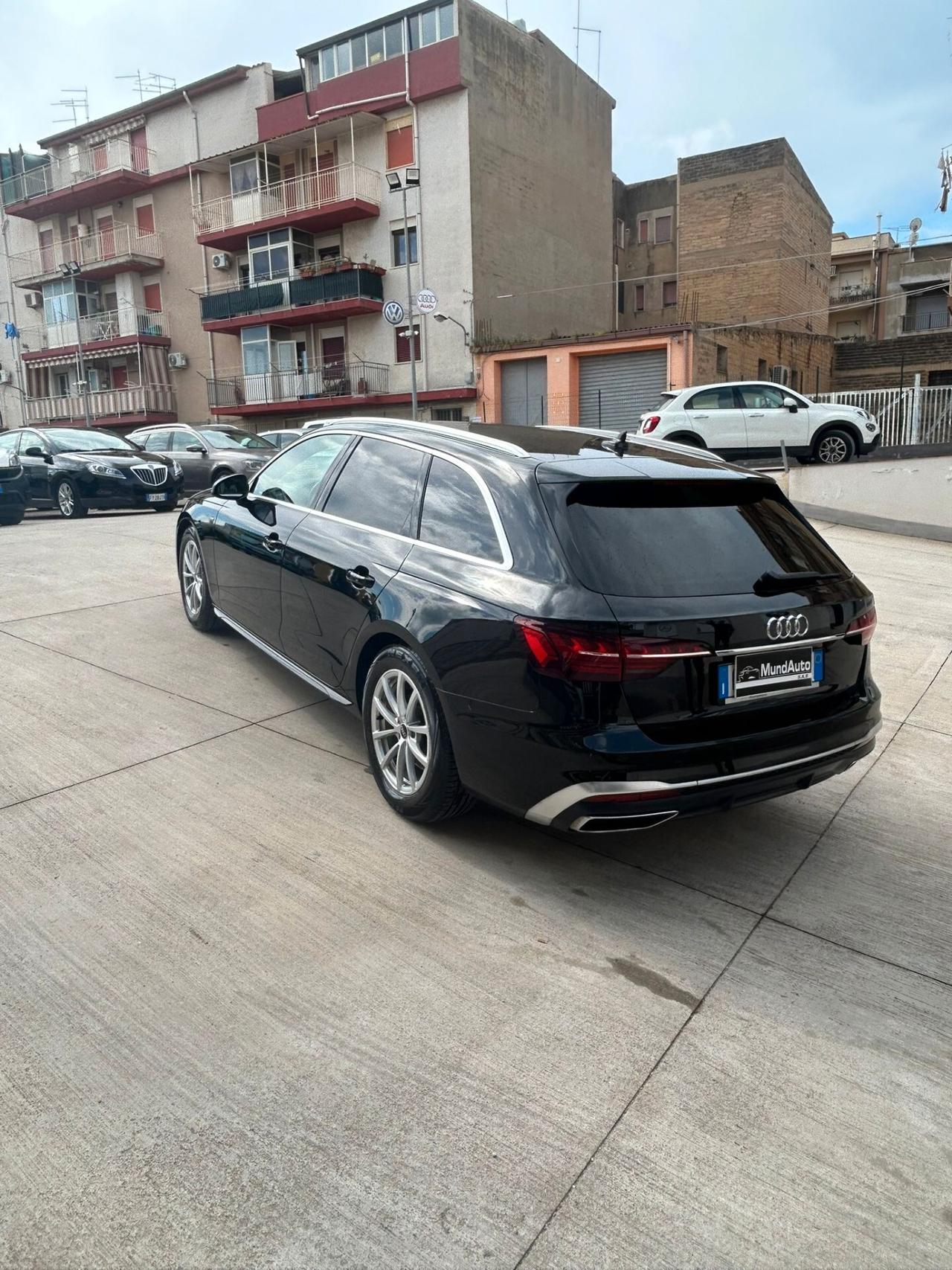 Audi A4 Avant 35 TDI/163 CV S tronic line edition