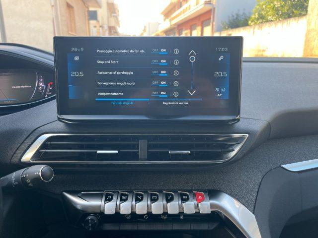 PEUGEOT 3008 1.5BlueHDi 130 EAT8 Allure Pack