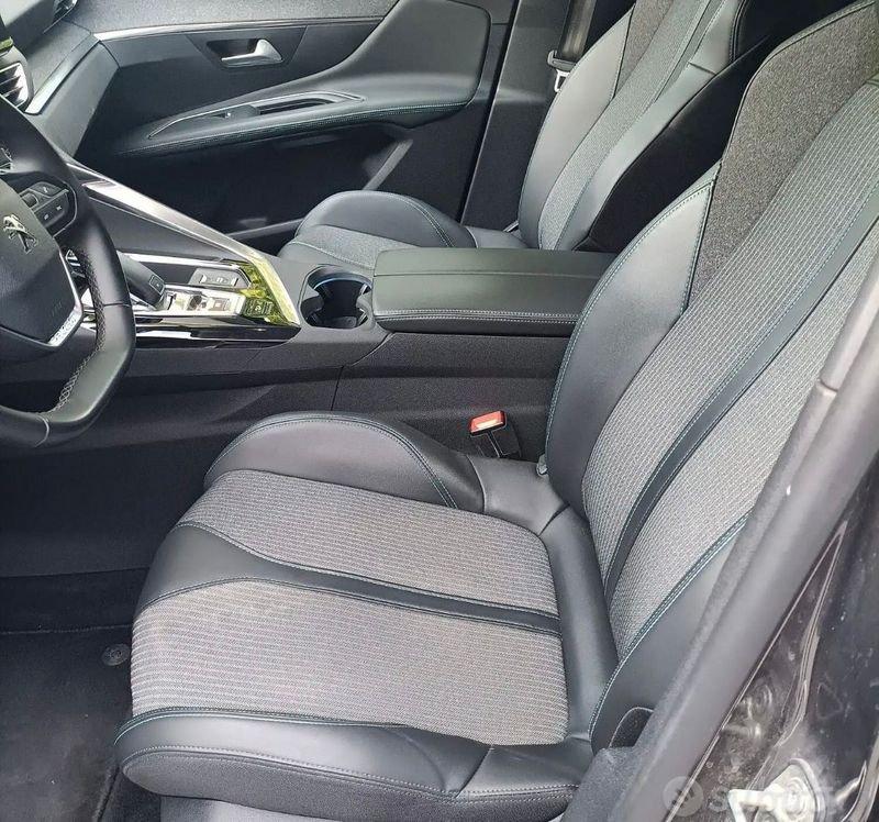 Peugeot 3008 3008 1.5 bluehdi Allure Pack s&s 130cv eat8