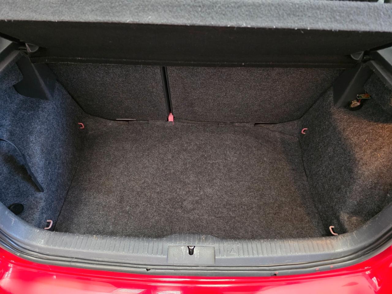 Volkswagen Polo 1.2 BENZINA