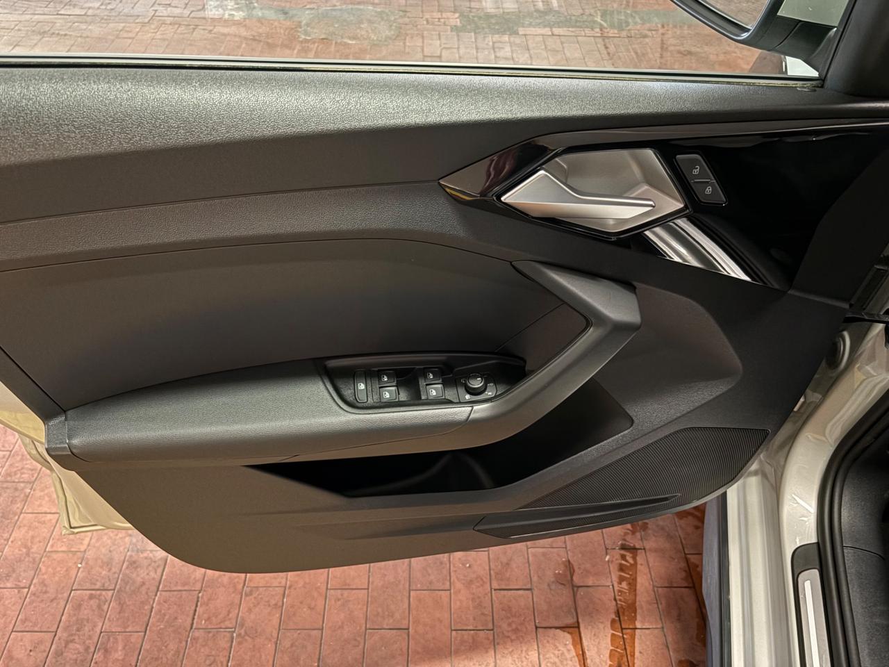 Audi A1 allstreet 35 TFSI S tronic Identity Contrast