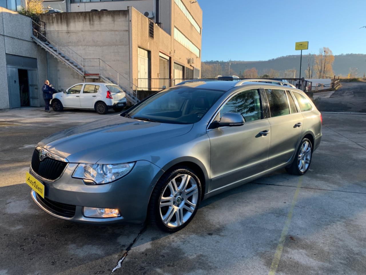 Skoda Superb 2.0 TDI CR 170CV DSG Wagon Elegance