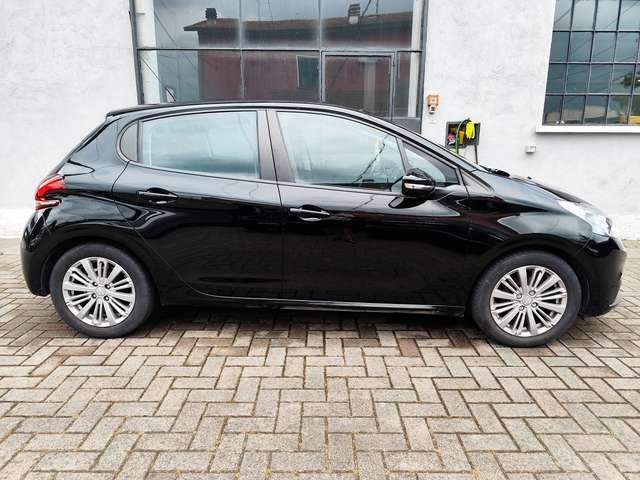 Peugeot 208 208 I 2015 5p 1.6 bluehdi Active 75cv