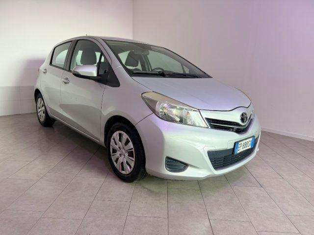 TOYOTA Yaris 1.0 5 porte Lounge