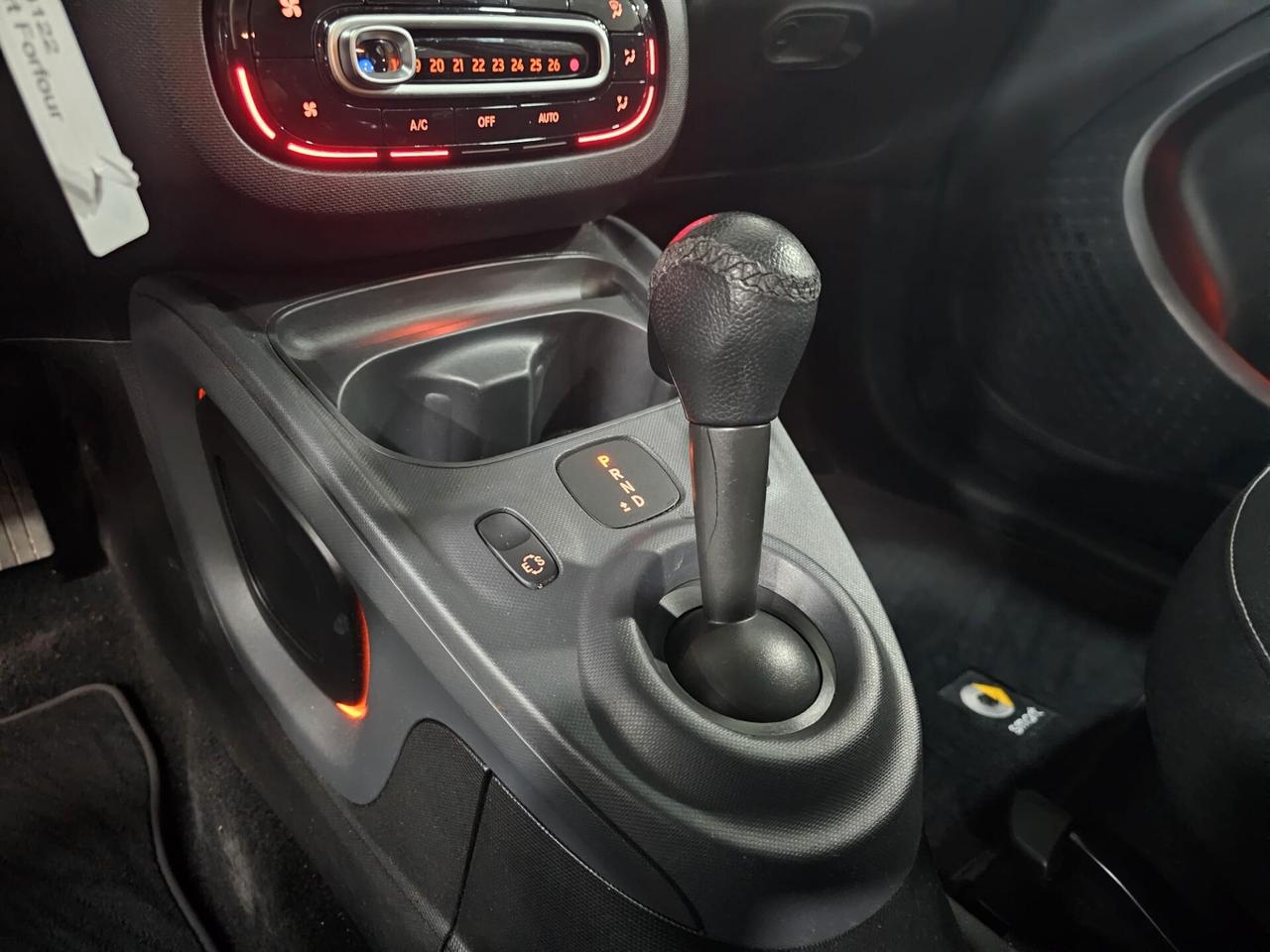 NUOVA SMART FORFOUR IDENTITY BLACK EDITION PASSION 0.9 BENZ 90CV TWINAMIC