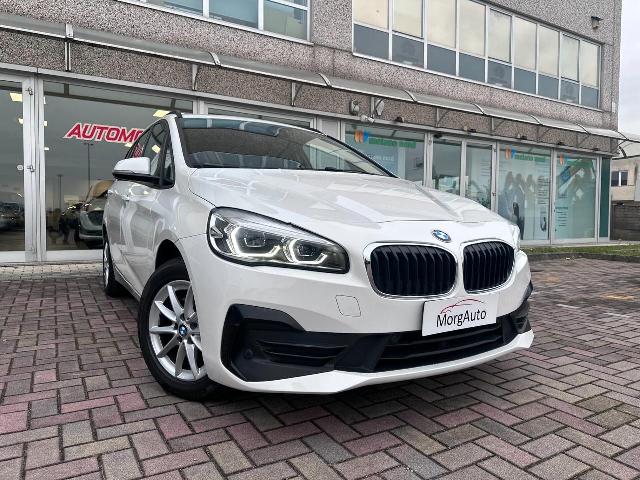 BMW 216d GranTourer AUTOMATICA 7POSTI! EURO6D! LED