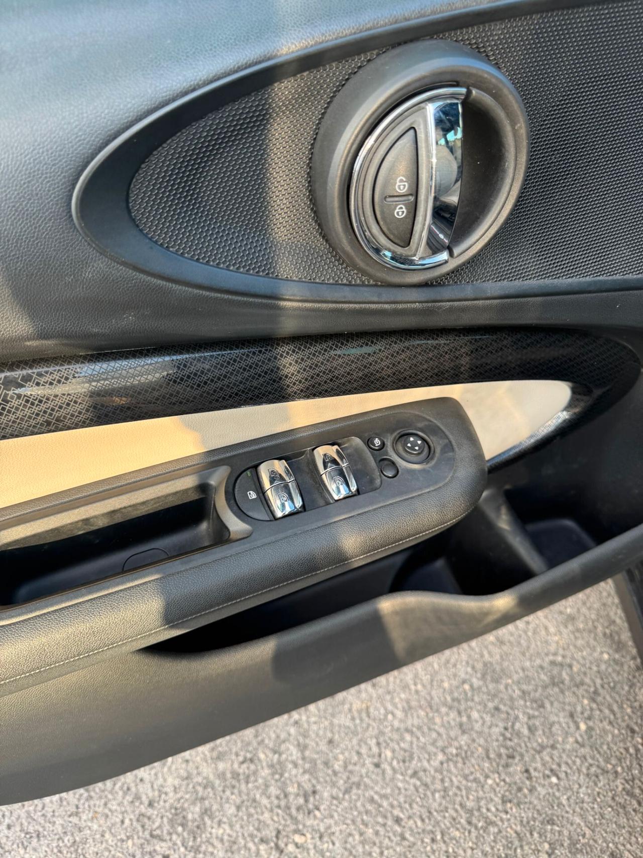 Mini Clubman John Cooper Works 2.0