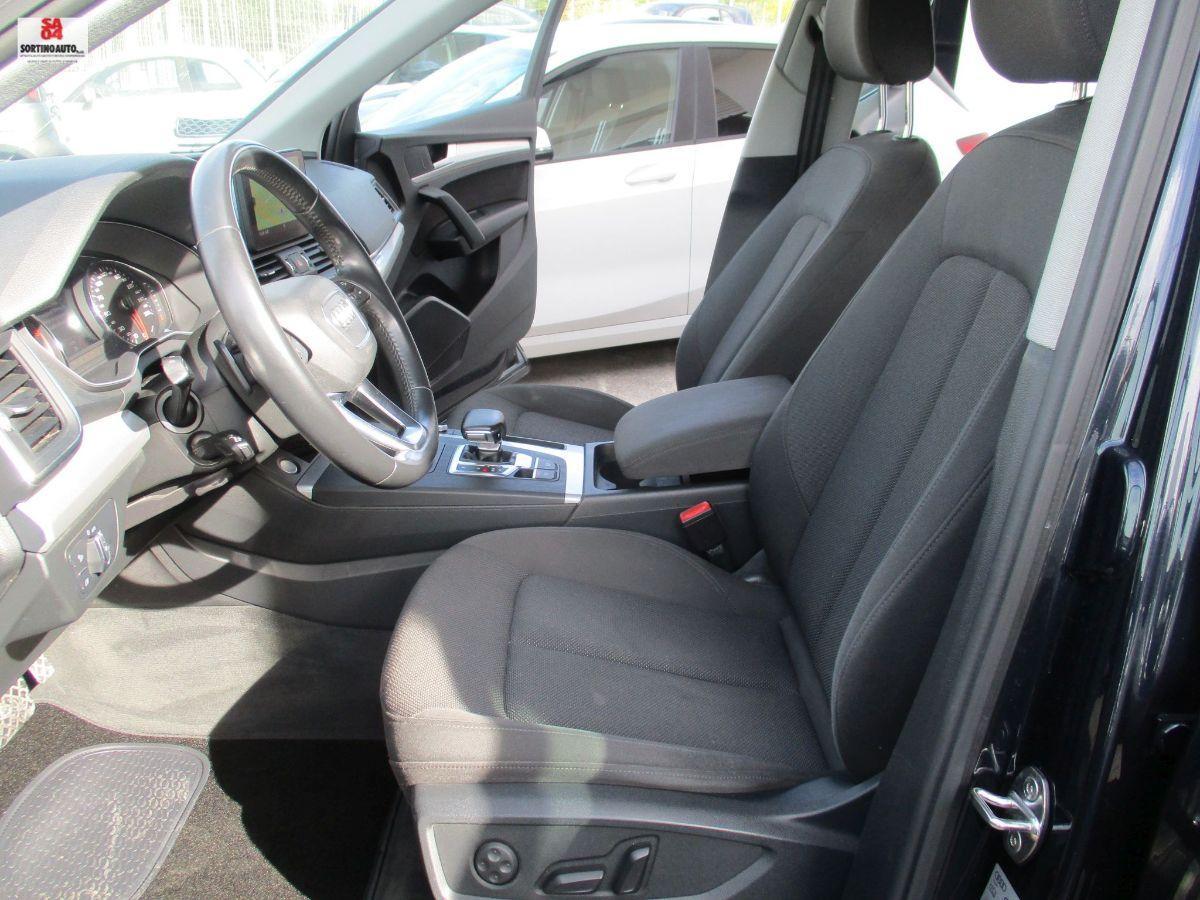 AUDI Q5 40 TDI quattro S tronic Business 2019 KM69000