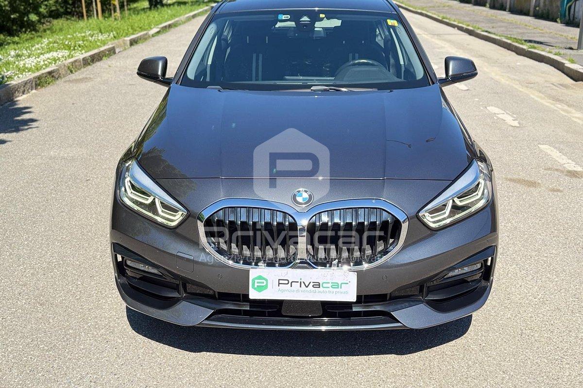 BMW 118i 5p. Business Advantage