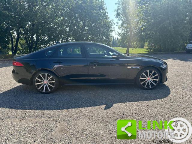 JAGUAR XF 2.0 D 240 CV AWD aut. R-Sport