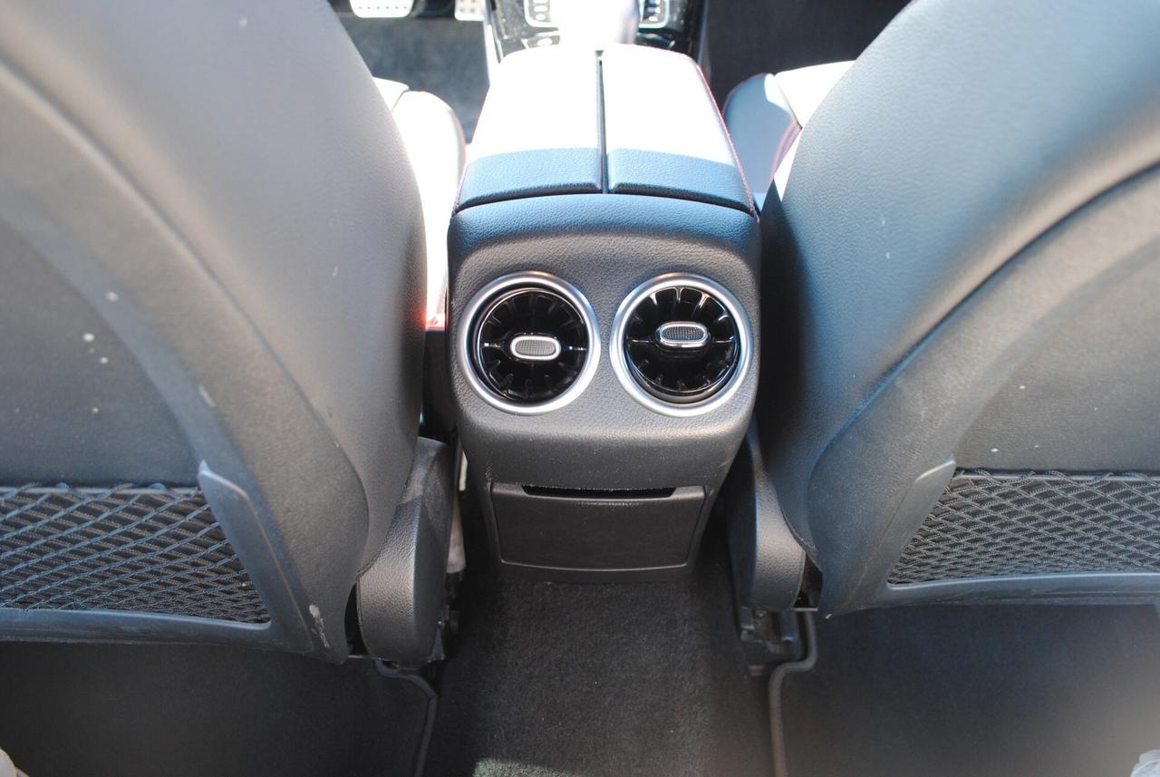 Mercedes-benz A 35 AMG 4 MATIC 2.0 306 CV