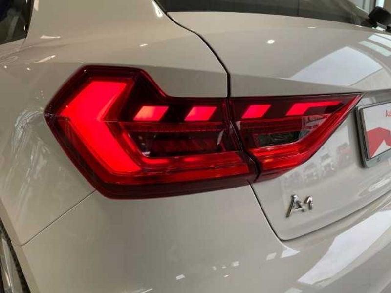 Audi A1 II 2019 Sportback Audi Sportback 25 1.0 tfsi Business