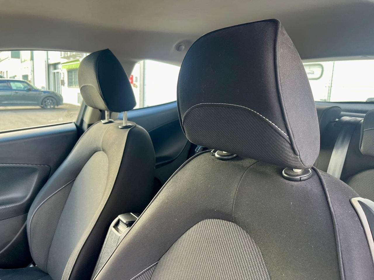 Alfa Romeo MiTo 1.4GPL 181.000km 2010 per neopatentati