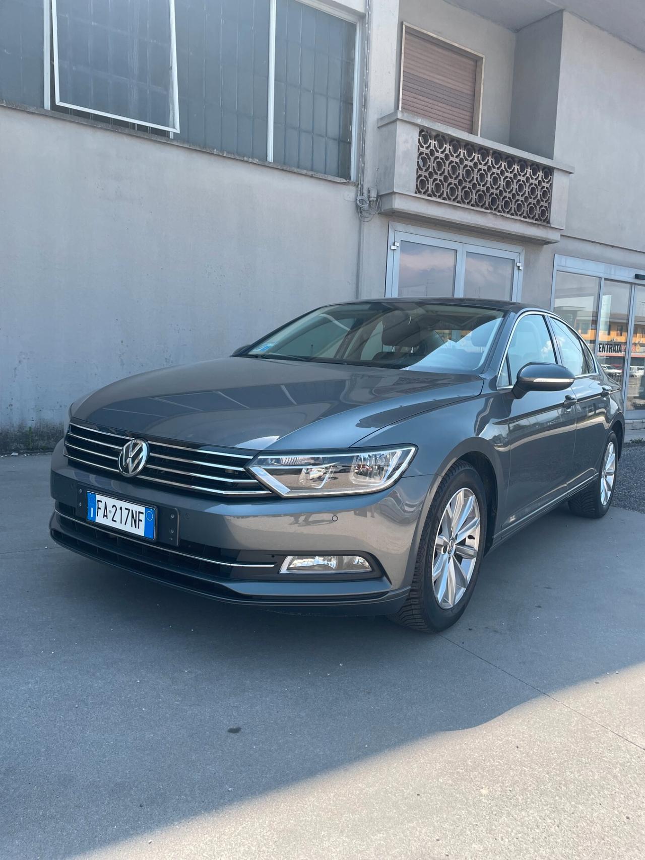 VOLKSWAGEN PASSAT VIII 2.0 TDI BLUEMOTION TECHNOLOGY BUSINESS 150 CV – ANNO 2015
