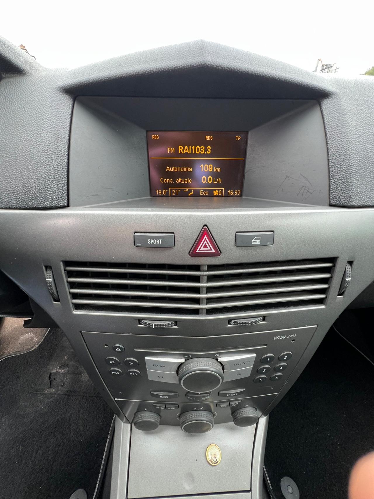 Opel Astra 1.7 CDTI 101CV 5 porte Cosmo