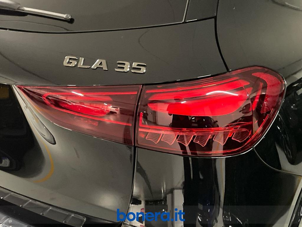 Mercedes GLA 35 AMG Race Edition 4Matic Speedshift DCT AMG 8G