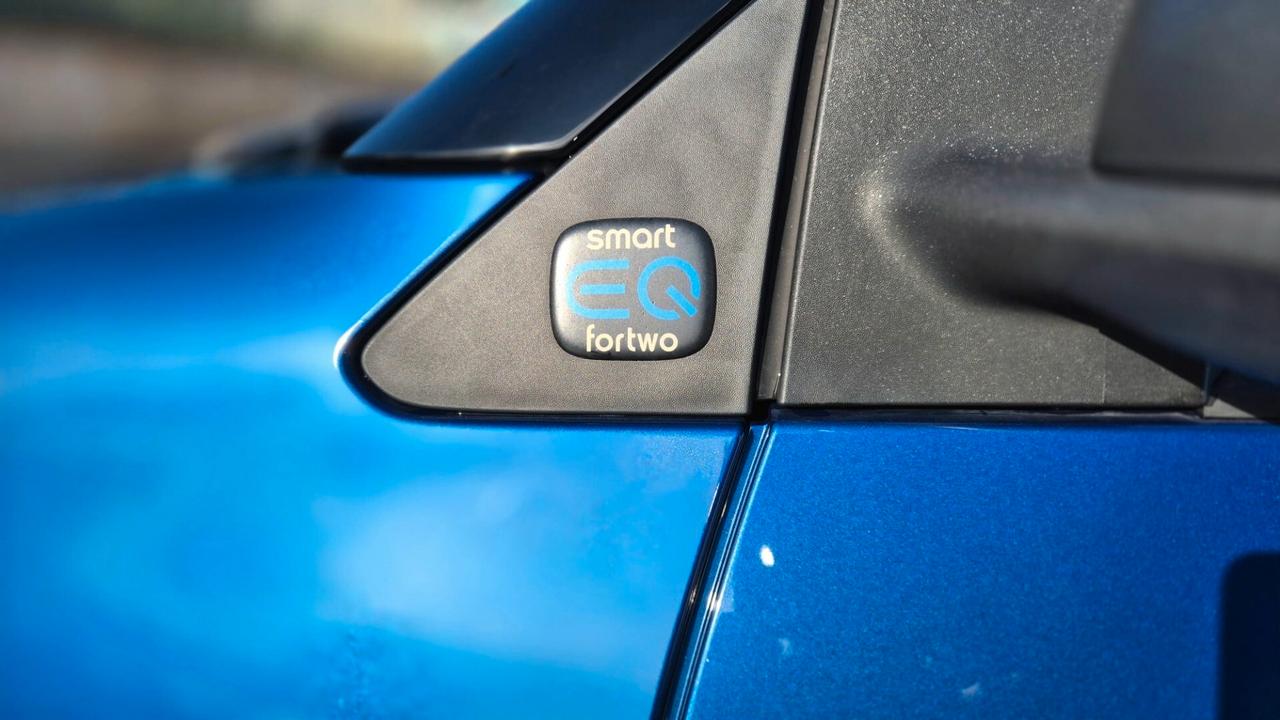 SMART FOR TWO EQ PURE 41 KW 56 CV