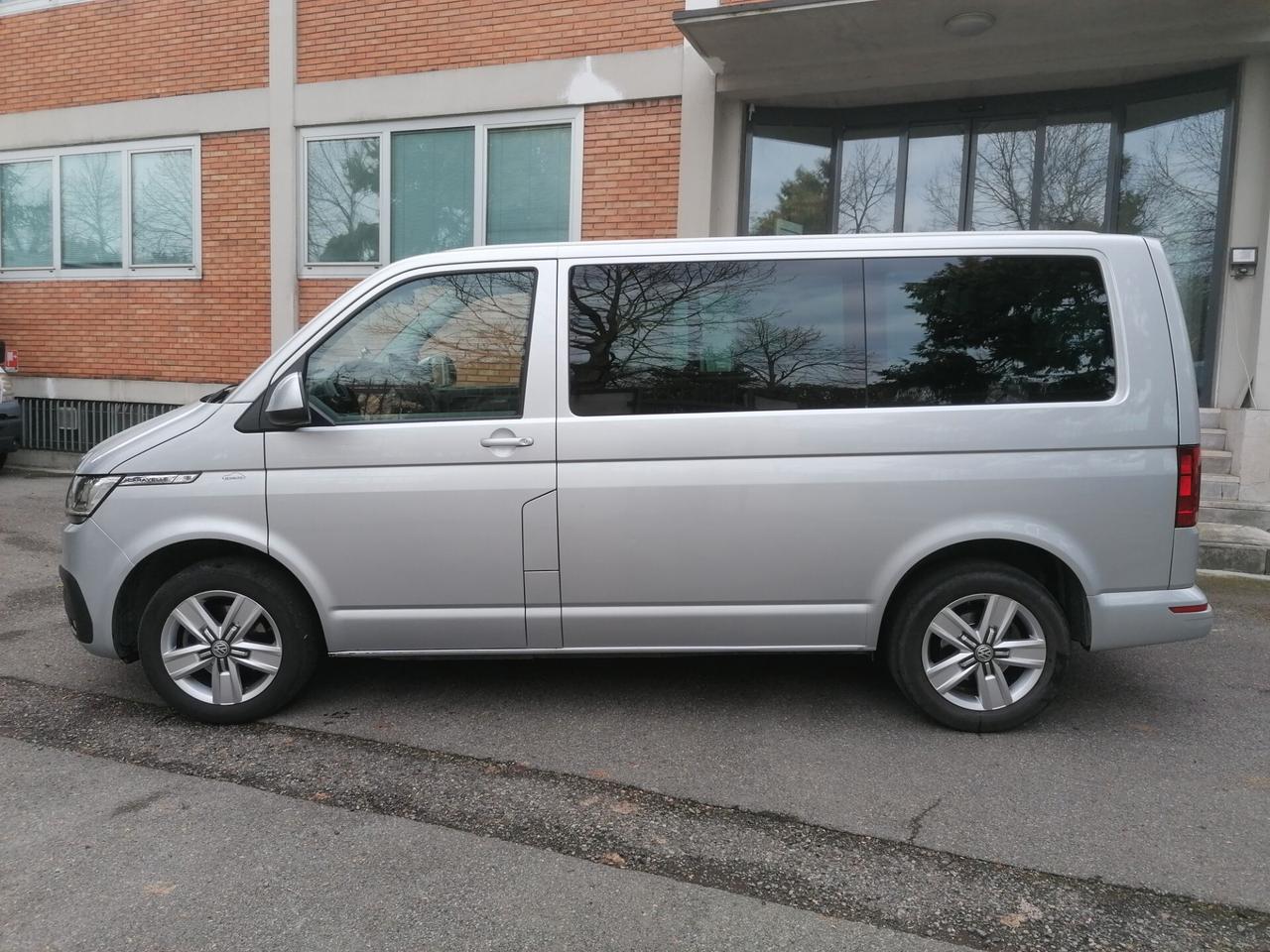 Volkswagen Caravelle 2.0 TDI 150CV DSG PC Trendline